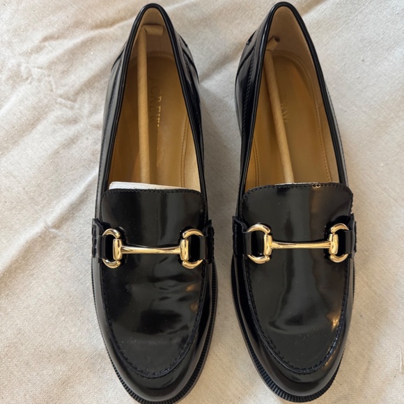 J.Crew Classic Black Loafers – Size 8.5 (Patent Leather) - Picture 3 of 8